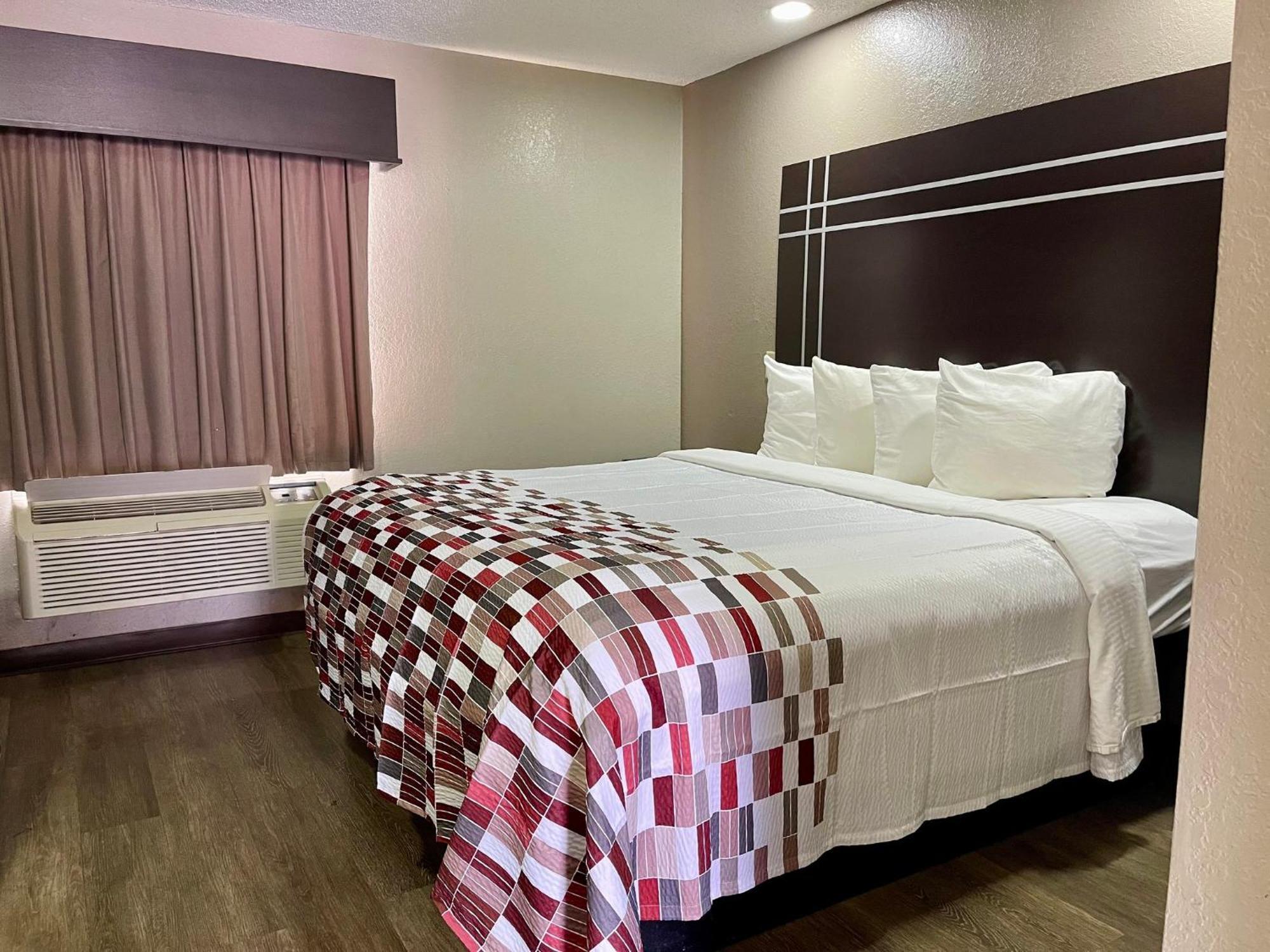 Red Roof Inn & Suites Jackson - Richland Ngoại thất bức ảnh